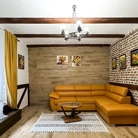 Cozy In The Centre *