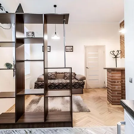 Cozy In The Centre Λβιβ